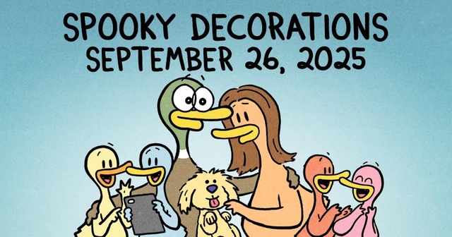 https://cdn.tinyview.com/fowl-language/2025/09/26/spooky-decorations/Spooky-decorations-header.jpg